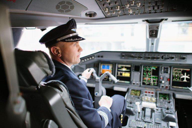 Зарплата пилота гражданской авиации